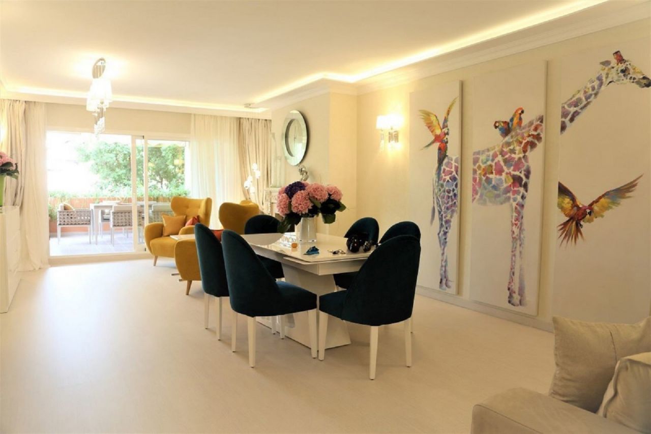 Lujoso piso en Alhambra del Golf