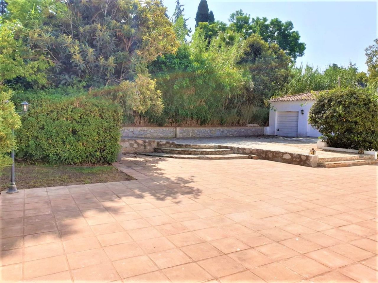 Villa en Guadalmina Baja al lado del campo de golf