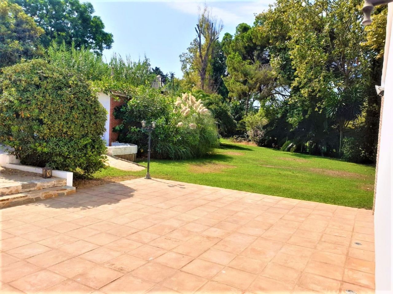 Villa en Guadalmina Baja al lado del campo de golf