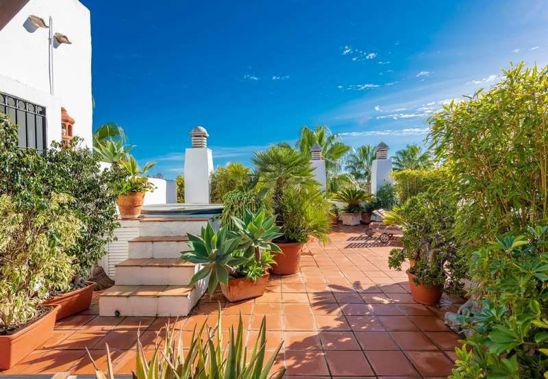 Superb Penthouse in Jardines de la Aldaba