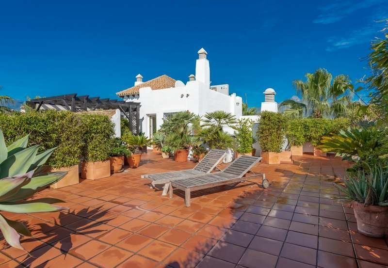 Superb Penthouse in Jardines de la Aldaba