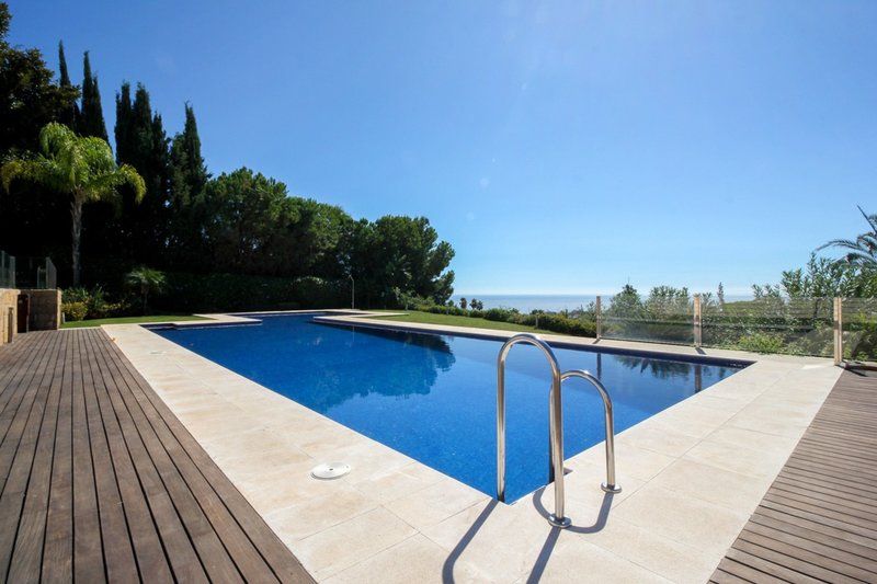 Imaculate Townhouse in Sierra Blanca