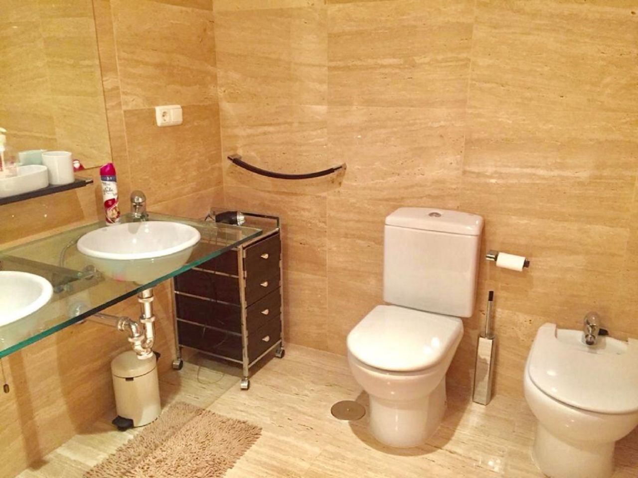 Luxury apartment near the beach