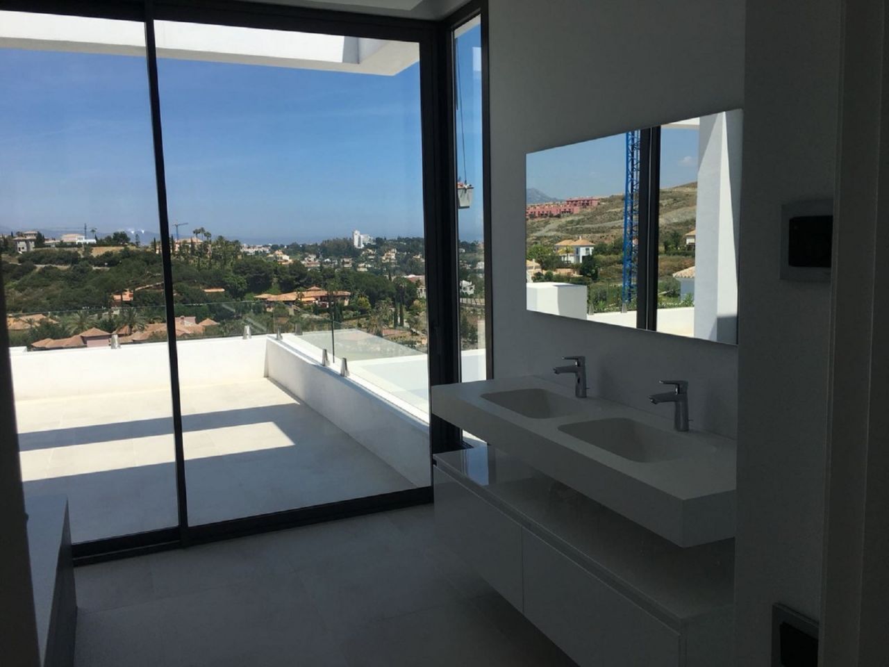 Brand New Villa in Los Flamingos with sea views