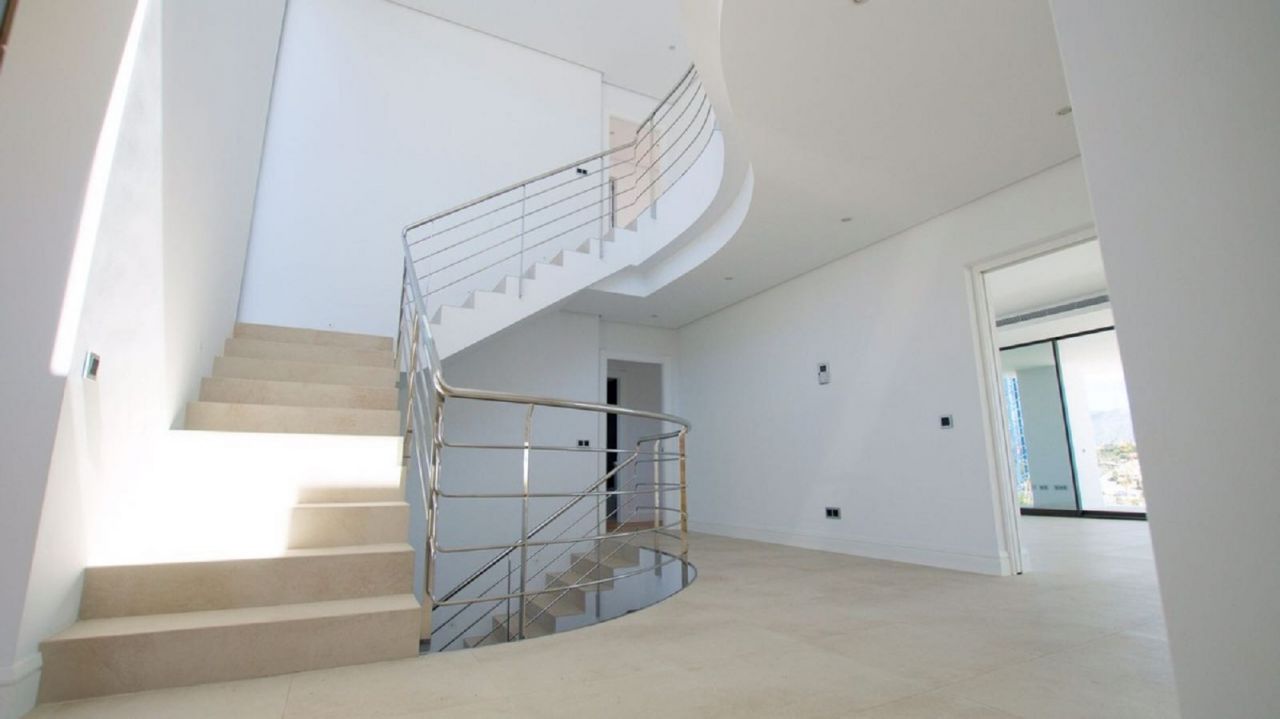 Brand New Villa in Los Flamingos with sea views