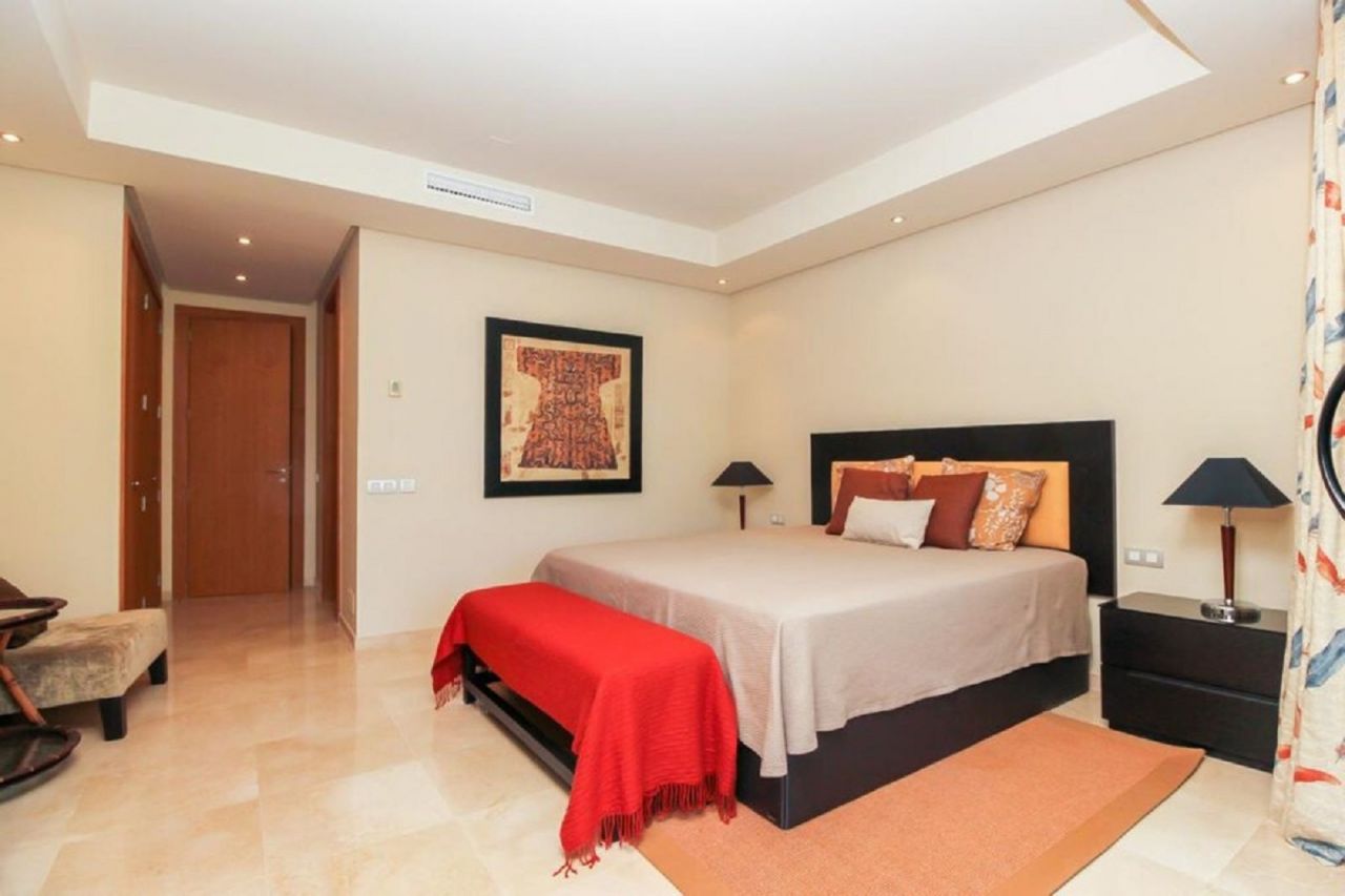 Luxury Bungalow in Sierra Blanca with sea views