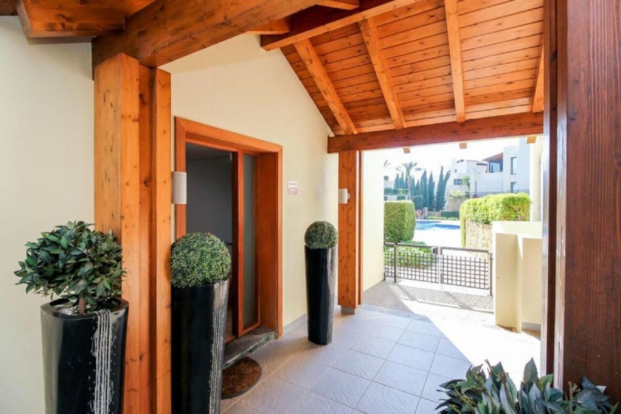 Luxury Bungalow in Sierra Blanca with sea views