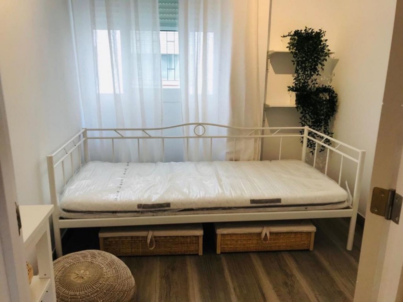 Secondline beach apartment in Estepona