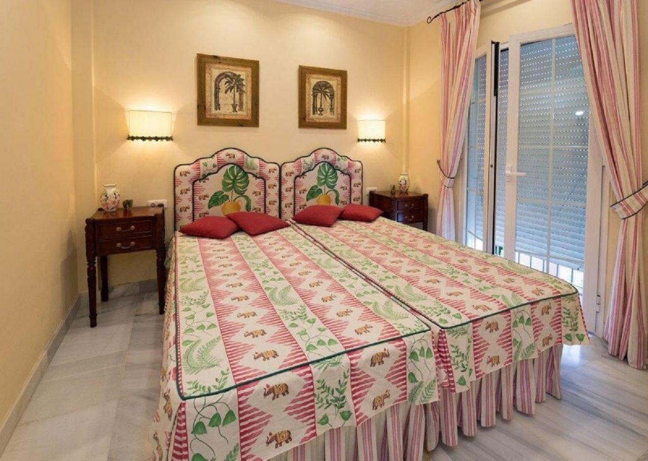 Lovely semi-detached villa in El Mirador