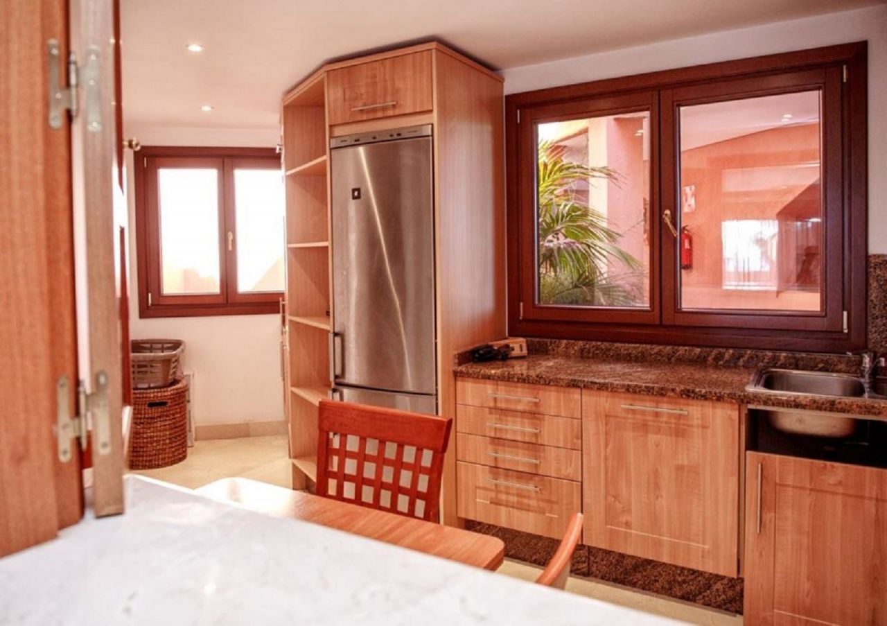 Firstline Beach Penthouse in Mar Azul