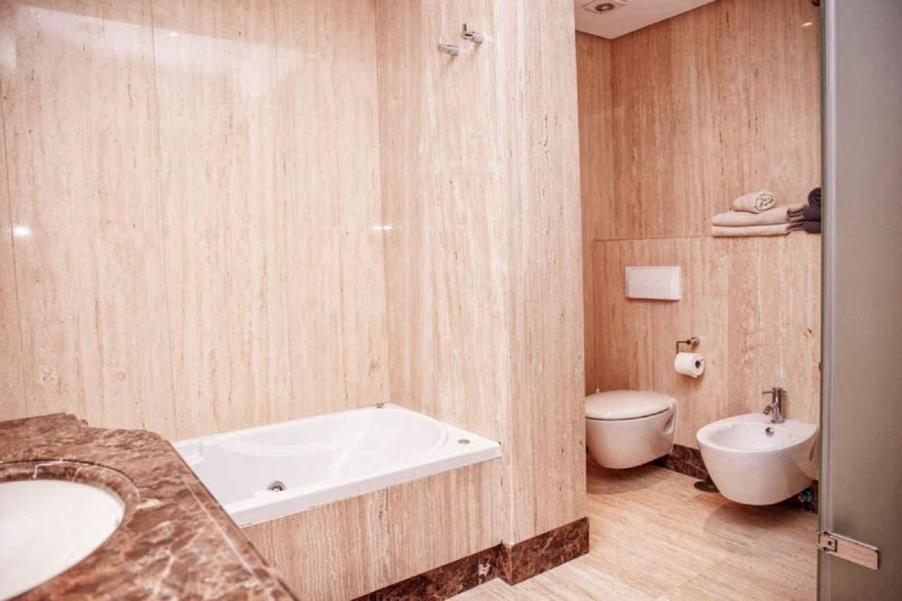 Firstline Beach Penthouse in Mar Azul