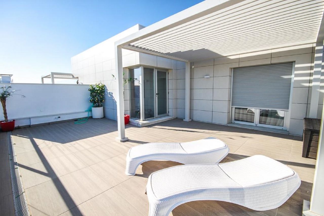 Amazing Duplex-Penthouse close to the beach 