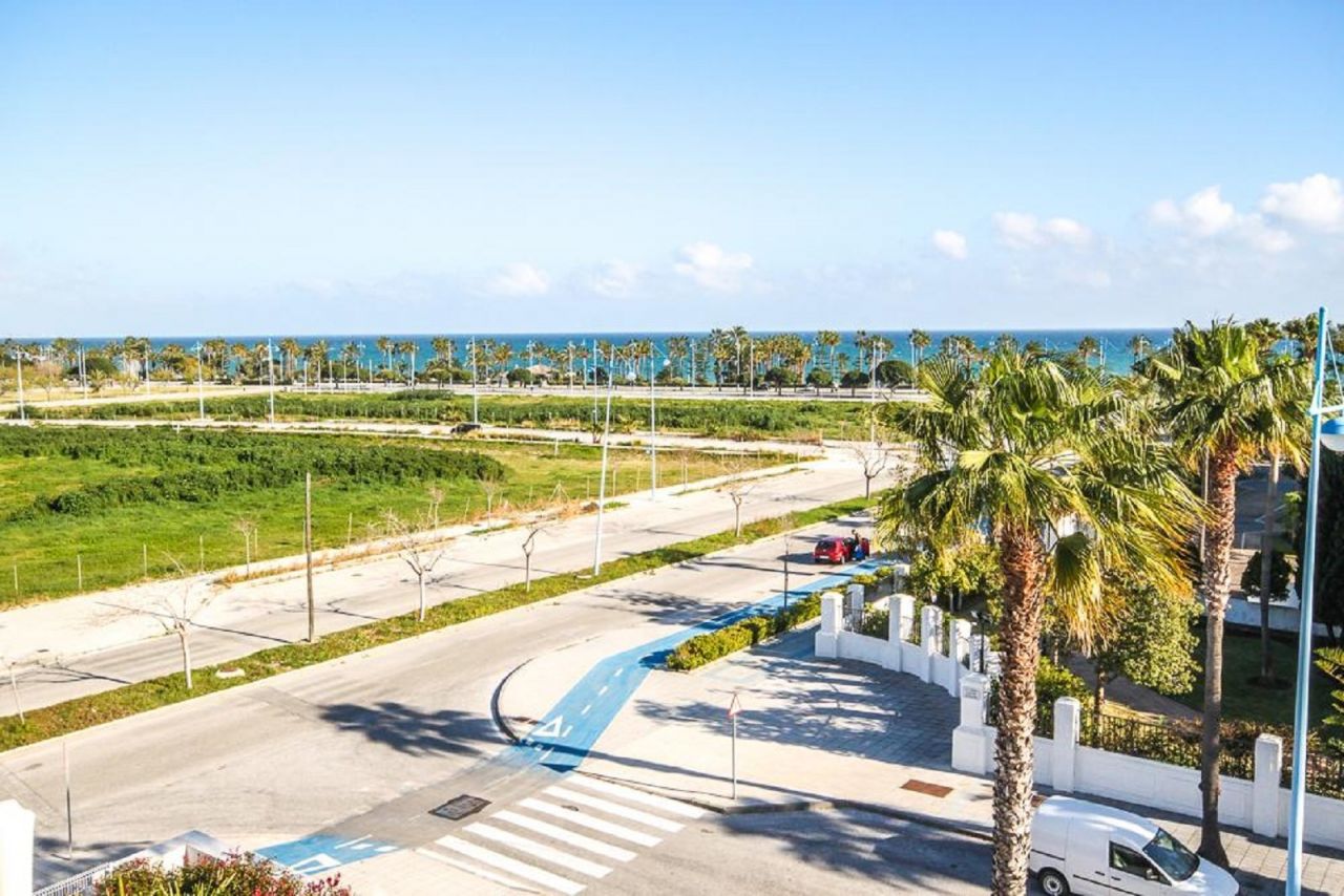 Amazing Duplex-Penthouse close to the beach 