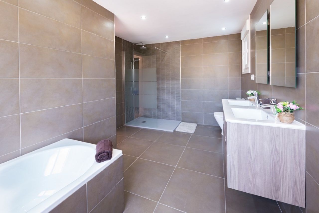 Charming Villa in Atalaya Rio Verde