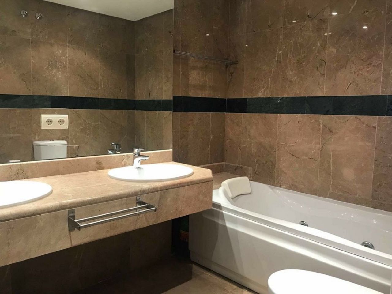 Magnificent apartment close to several golf courses