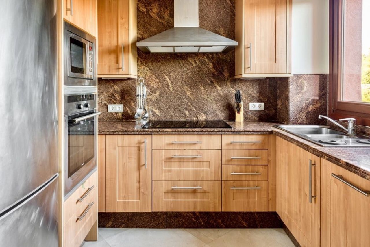 Splendid Frontline Beach apartment in Mar Azul