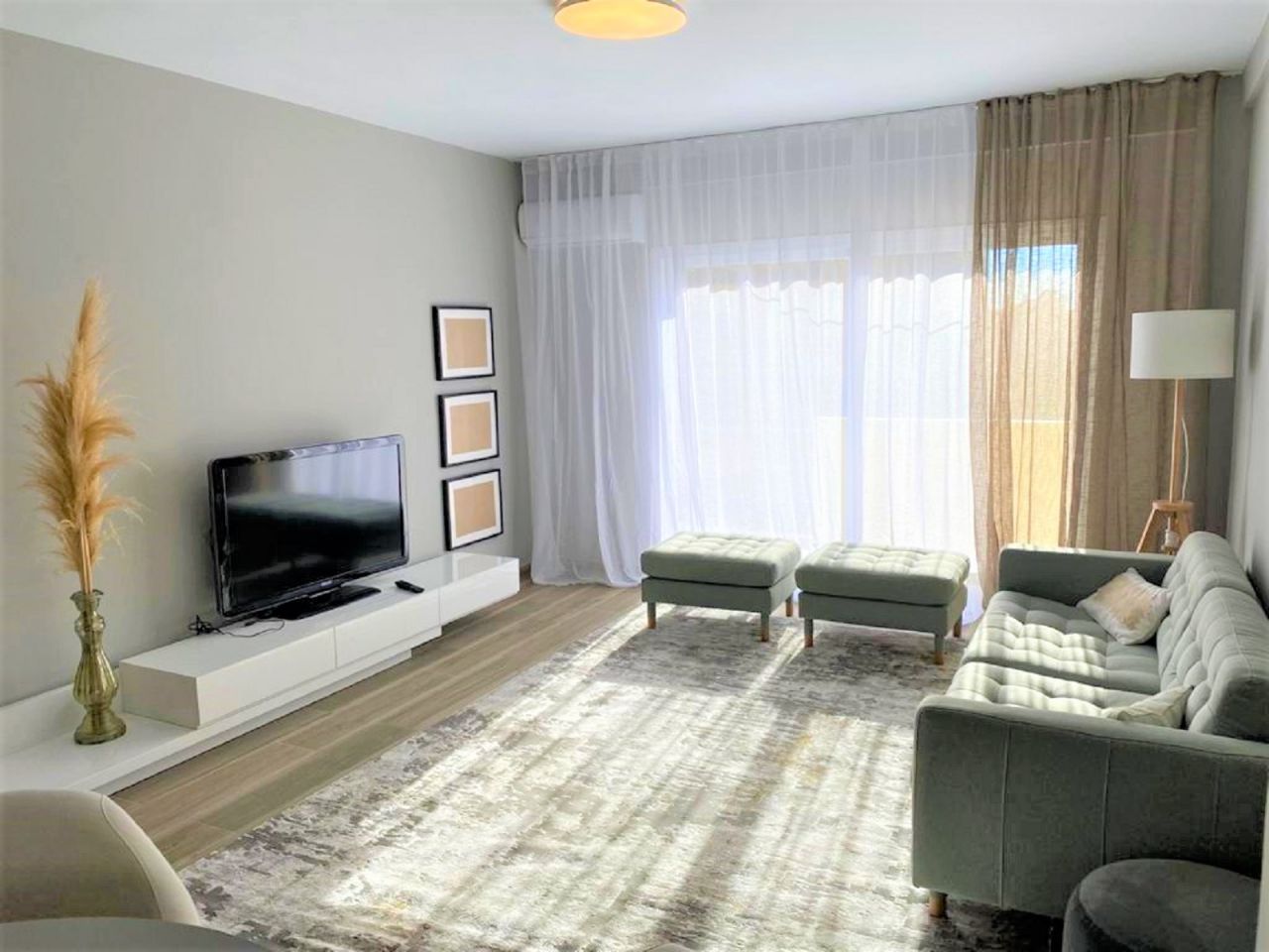 Fully renovated apartment close to the beach in Marbella city center