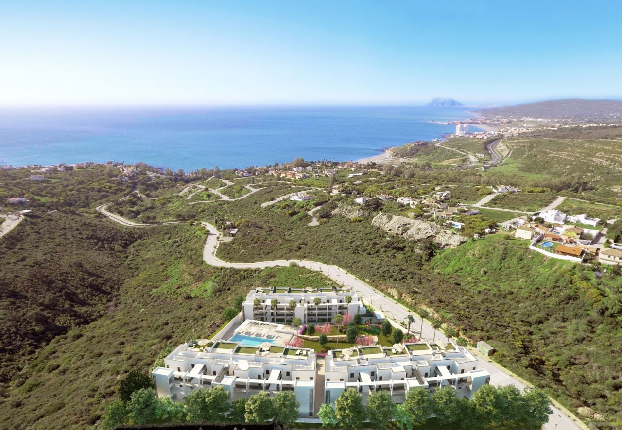 Spectacular apartments with sea views close to Sotogrande 