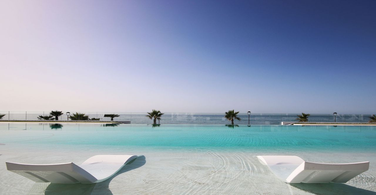 Marvelous First Line Beach Development