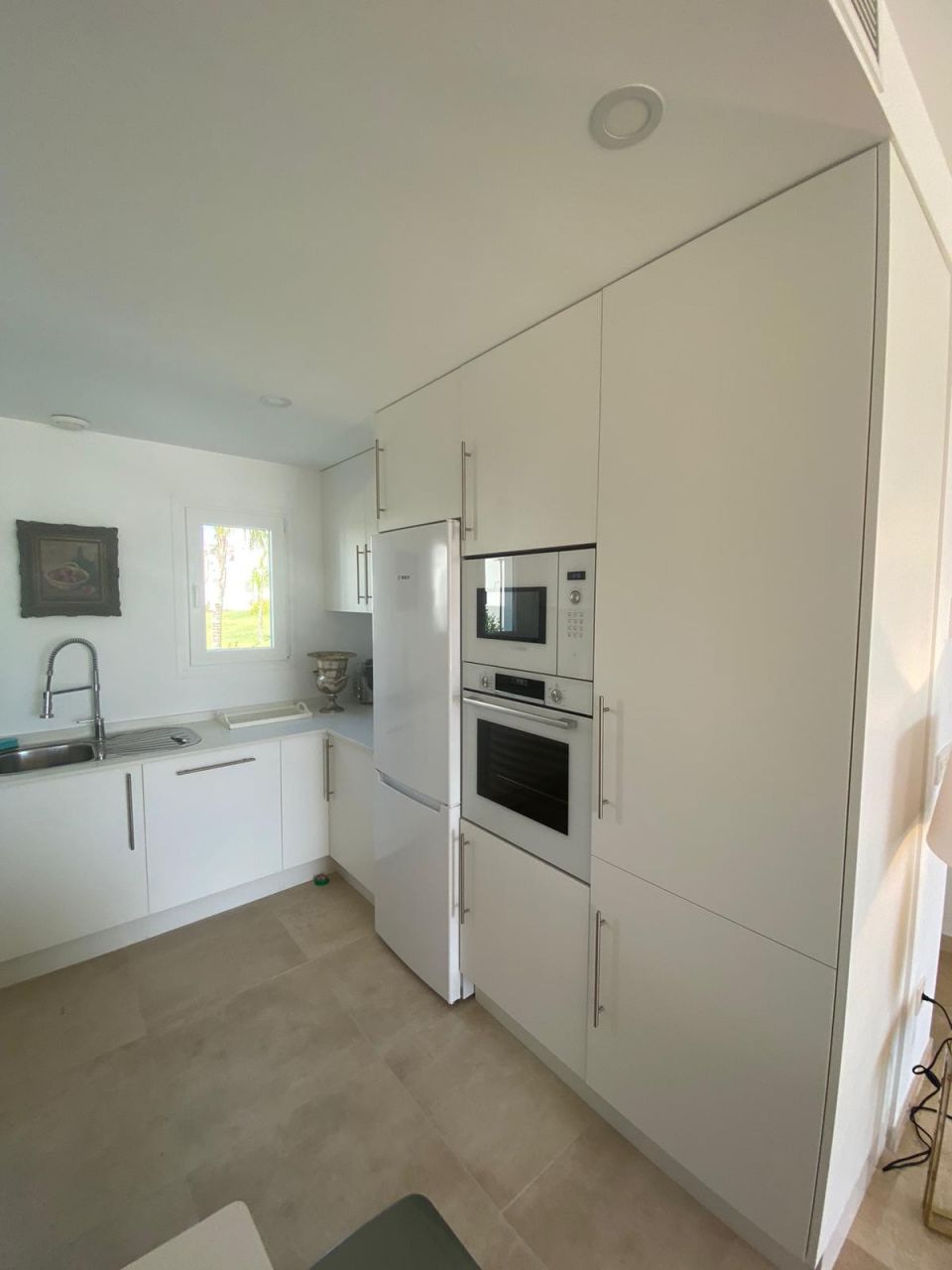 BRAND NEW TOWNHOUSE IN CALAHONDA