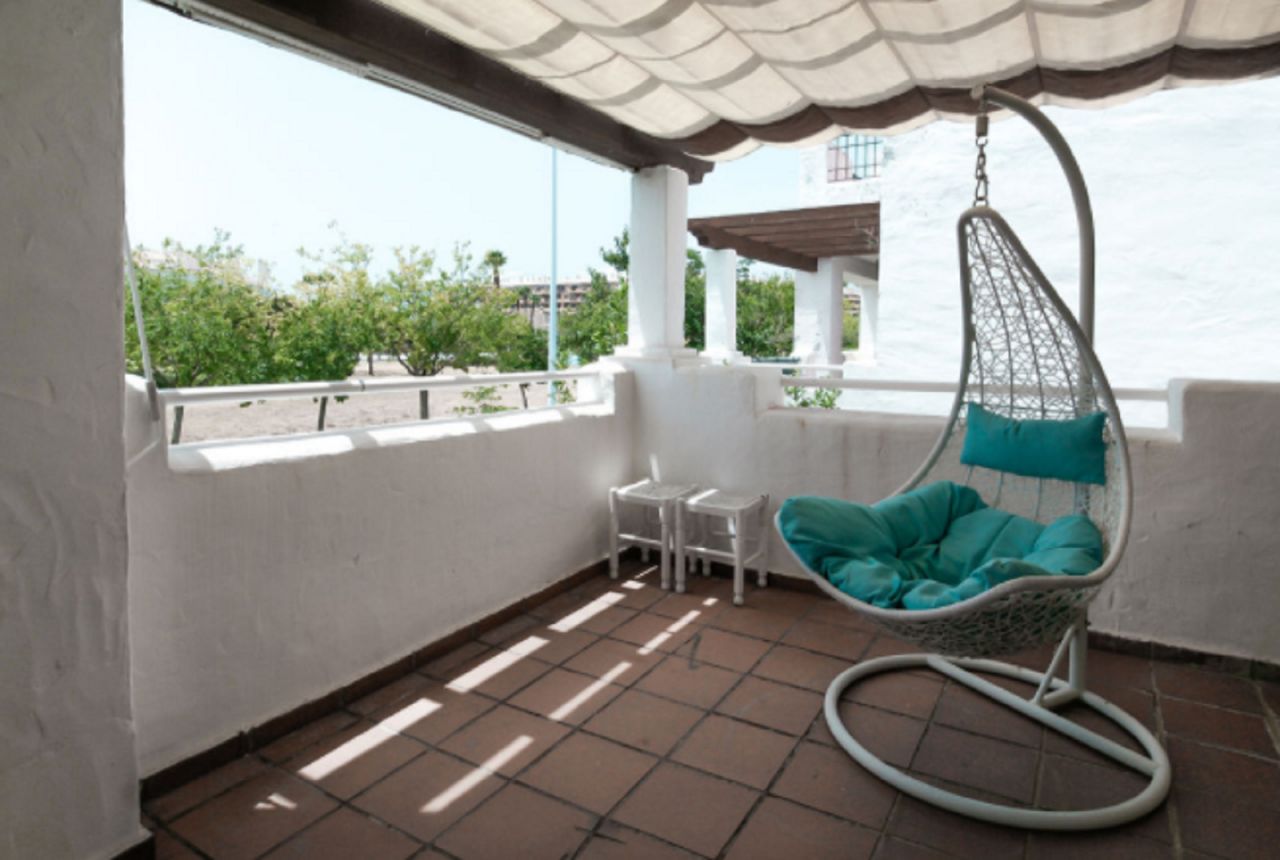 IMPRESSIVE APARTMENT CLOSE TO THE BEACH