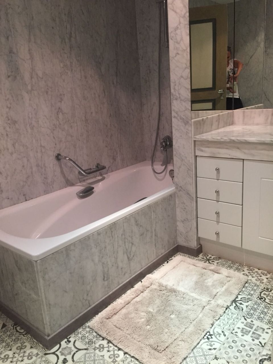 Amazing 1st Line Beach Apartment in Puerto Banus