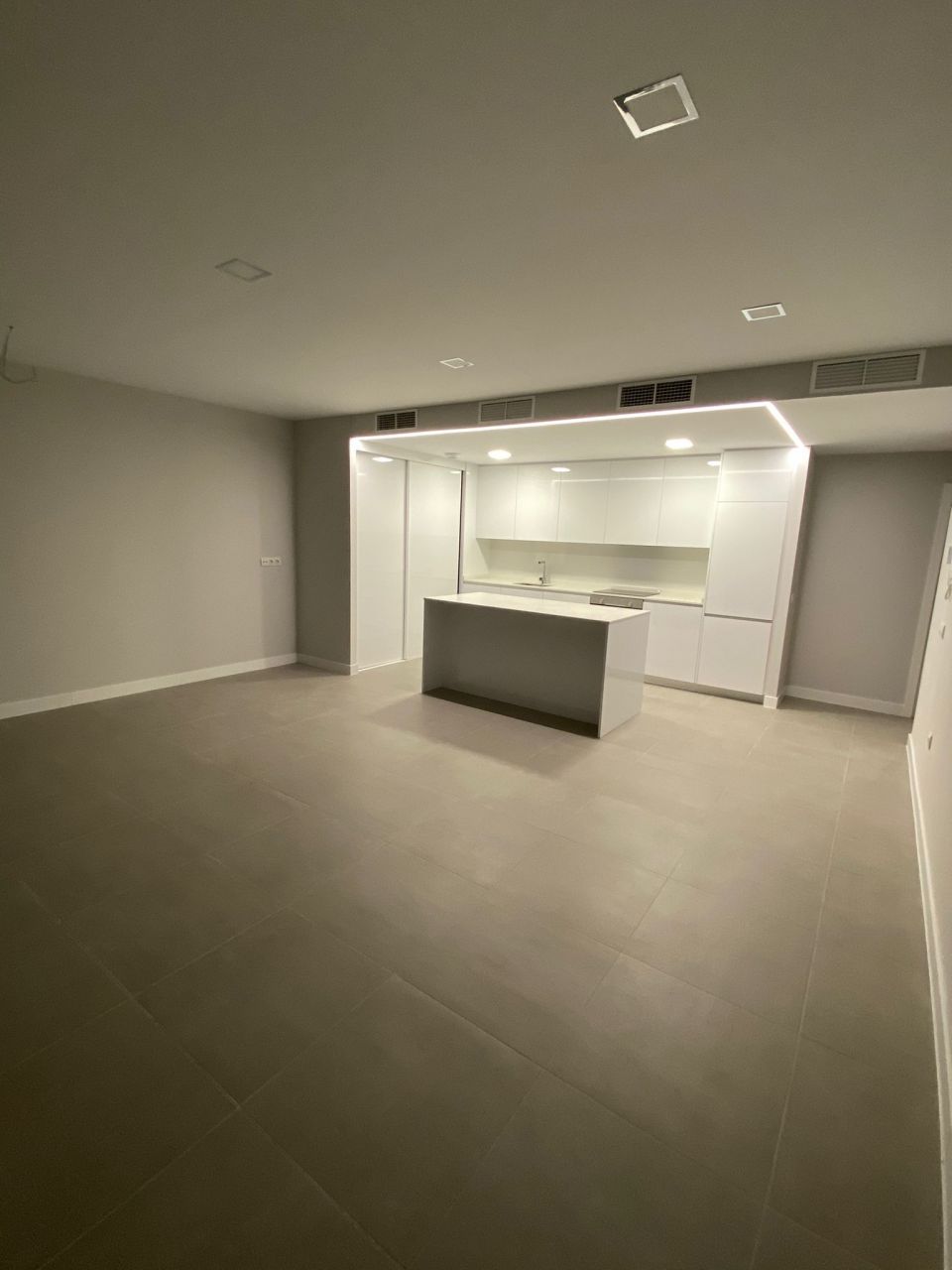 Spectacular Apartment with Sea views 