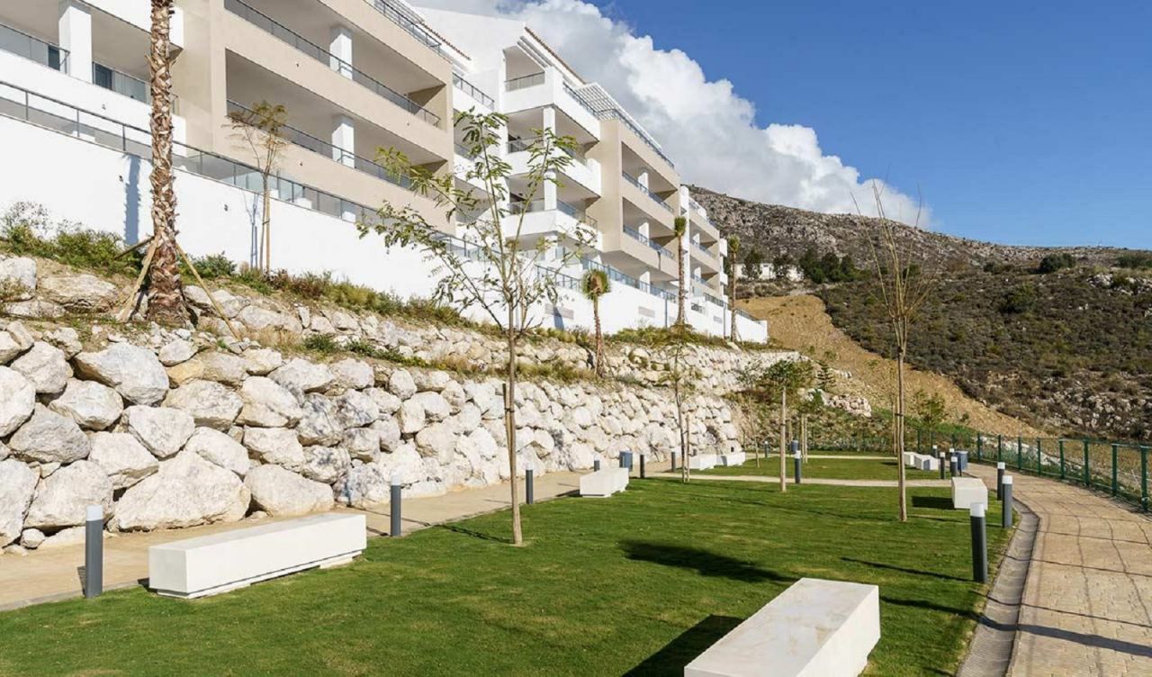 Spectacular Apartment with Sea views 