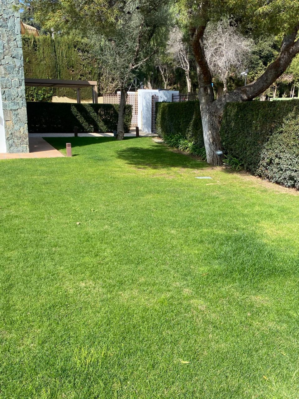 FABULOUS VILLA IN ALTOS DE LOS REALES