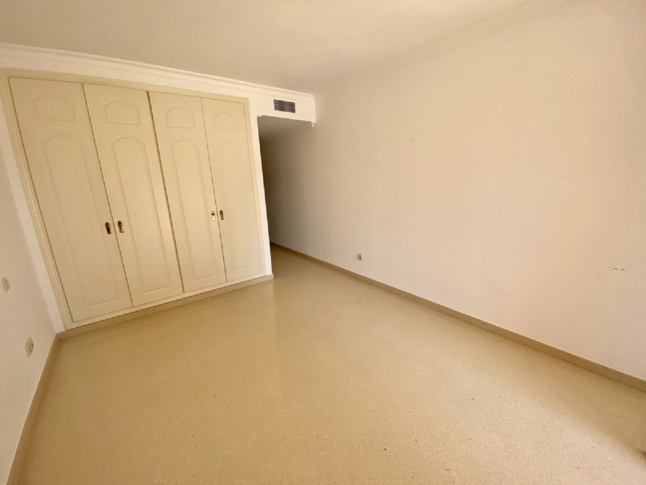 LUXURY APARTMENT NEAR PUERTO BANUS