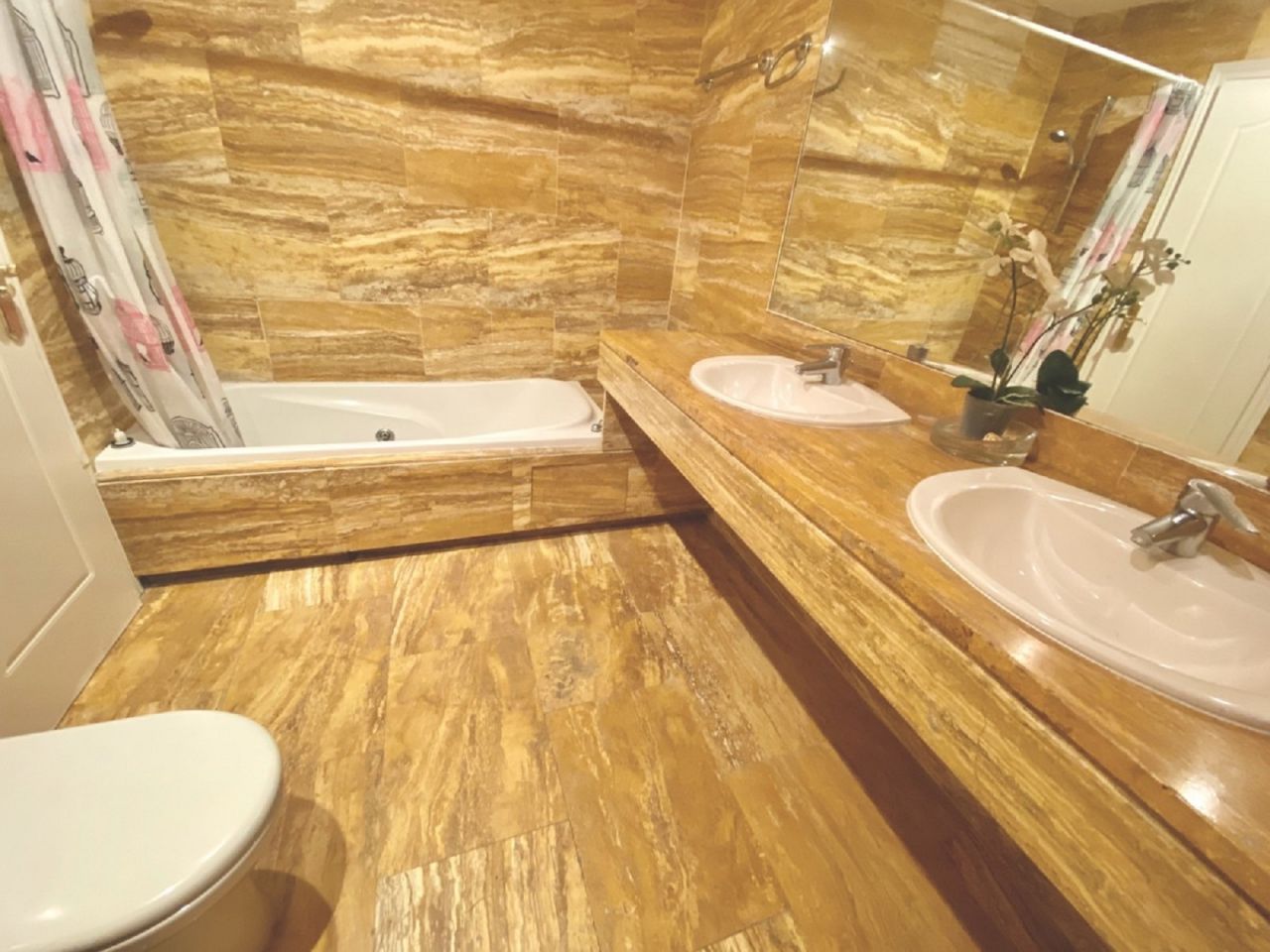 LUXURY APARTMENT NEAR PUERTO BANUS