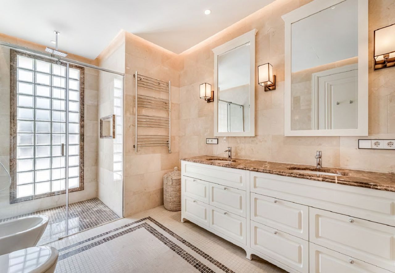 AMAZING LUXURY VILLA WITH SEA VIEWS