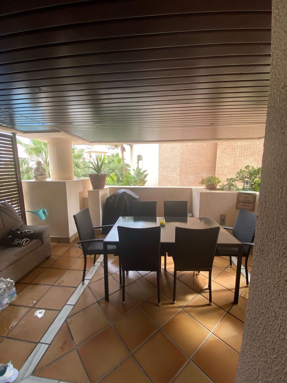 Beachfront apartment in Estepona