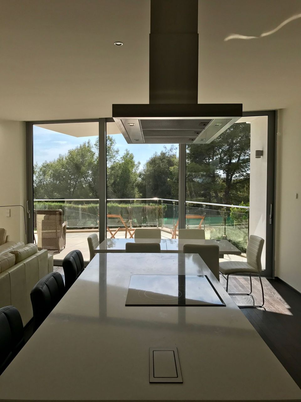 CONTEMPORARY STYLE HOUSE IN SIERRA BLANCA