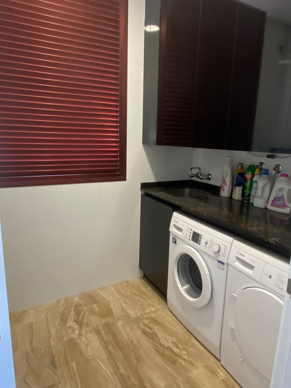 Firstline Beach Apartment with sea views