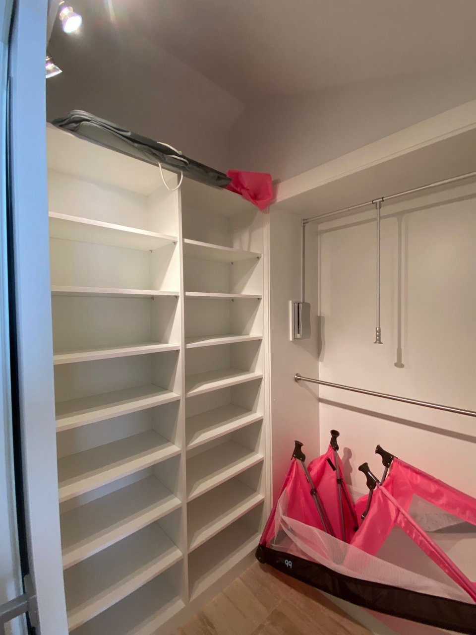 Firstline Beach Apartment with sea views