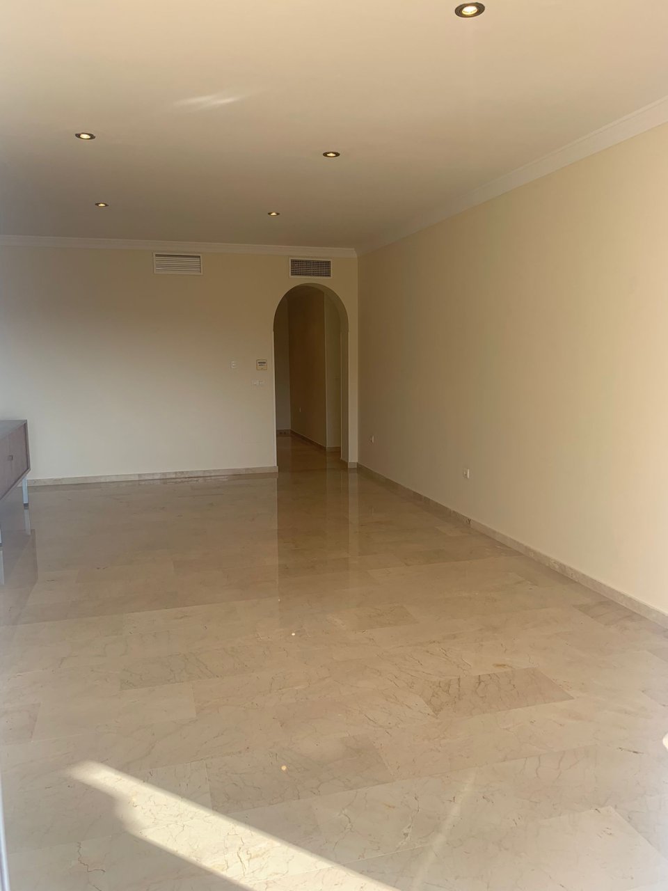 APARTMENT WITH PANORAMIC VIEWS