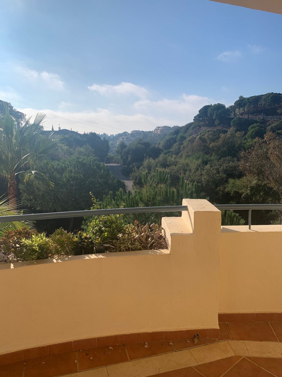 APARTMENT WITH PANORAMIC VIEWS