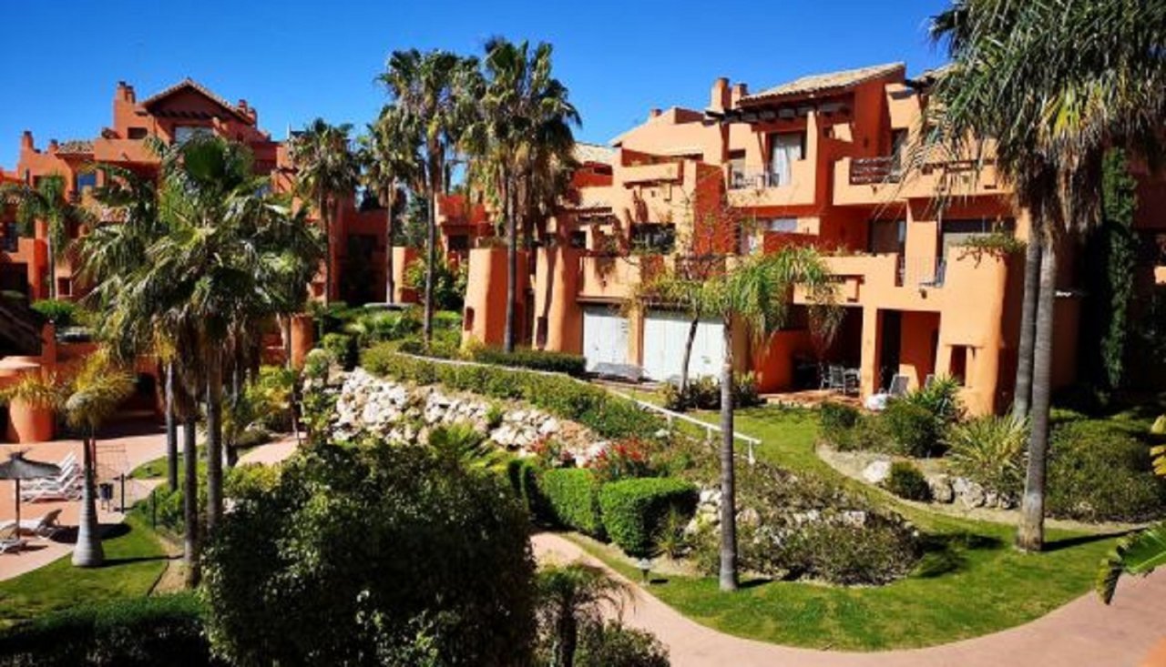 COZY APARTMENT IN NEW GOLDEN MILE