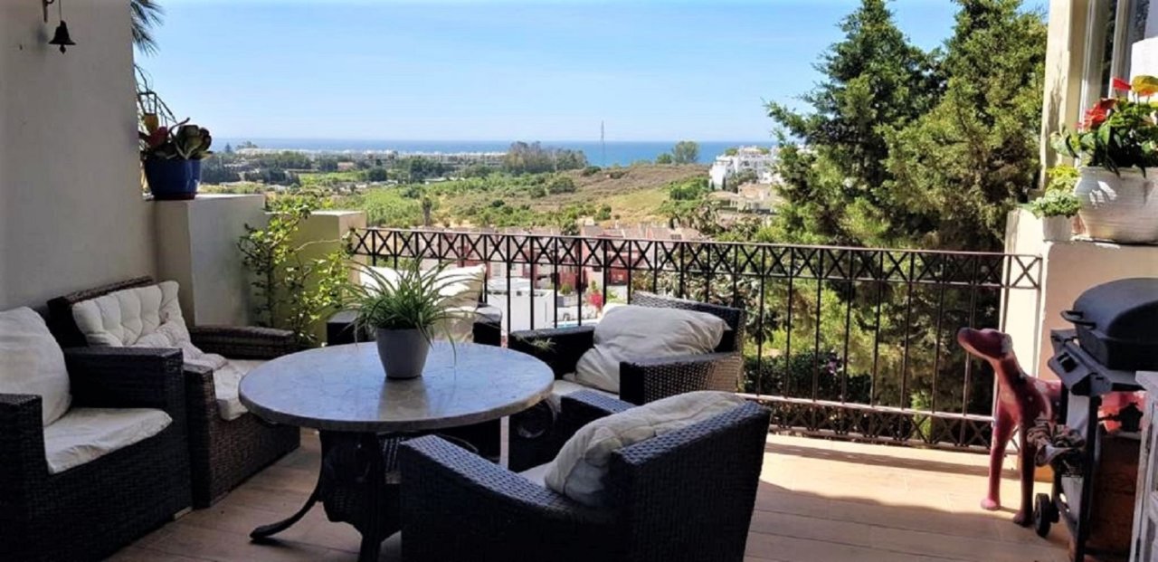 3 BED SEA VIEW APARTMENT CLOSE TO THE BEACH