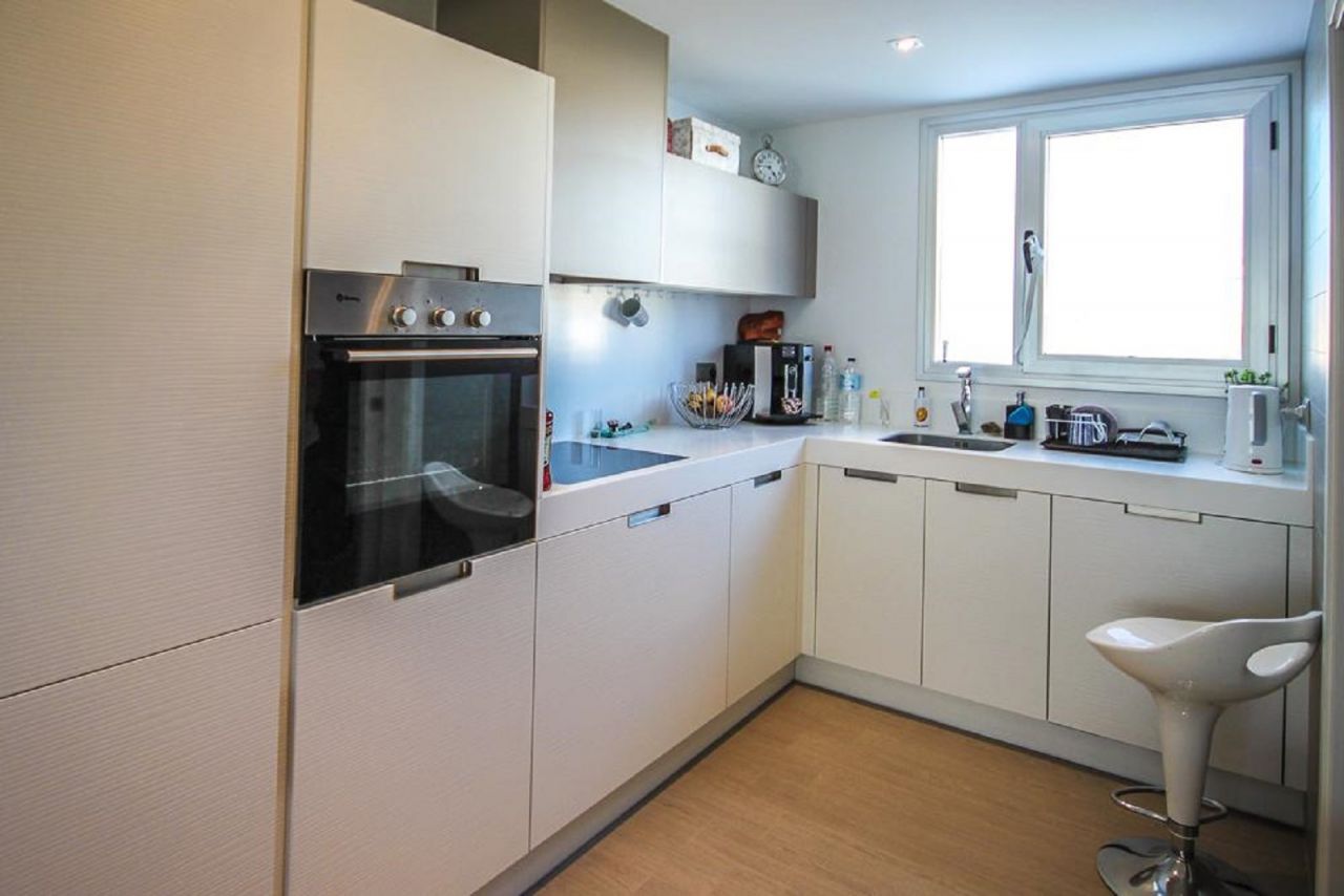 jade beach penthouse () jade beach penthouse ()